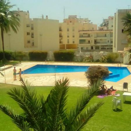 Charming Studio Nerja With Pool Luaran gambar